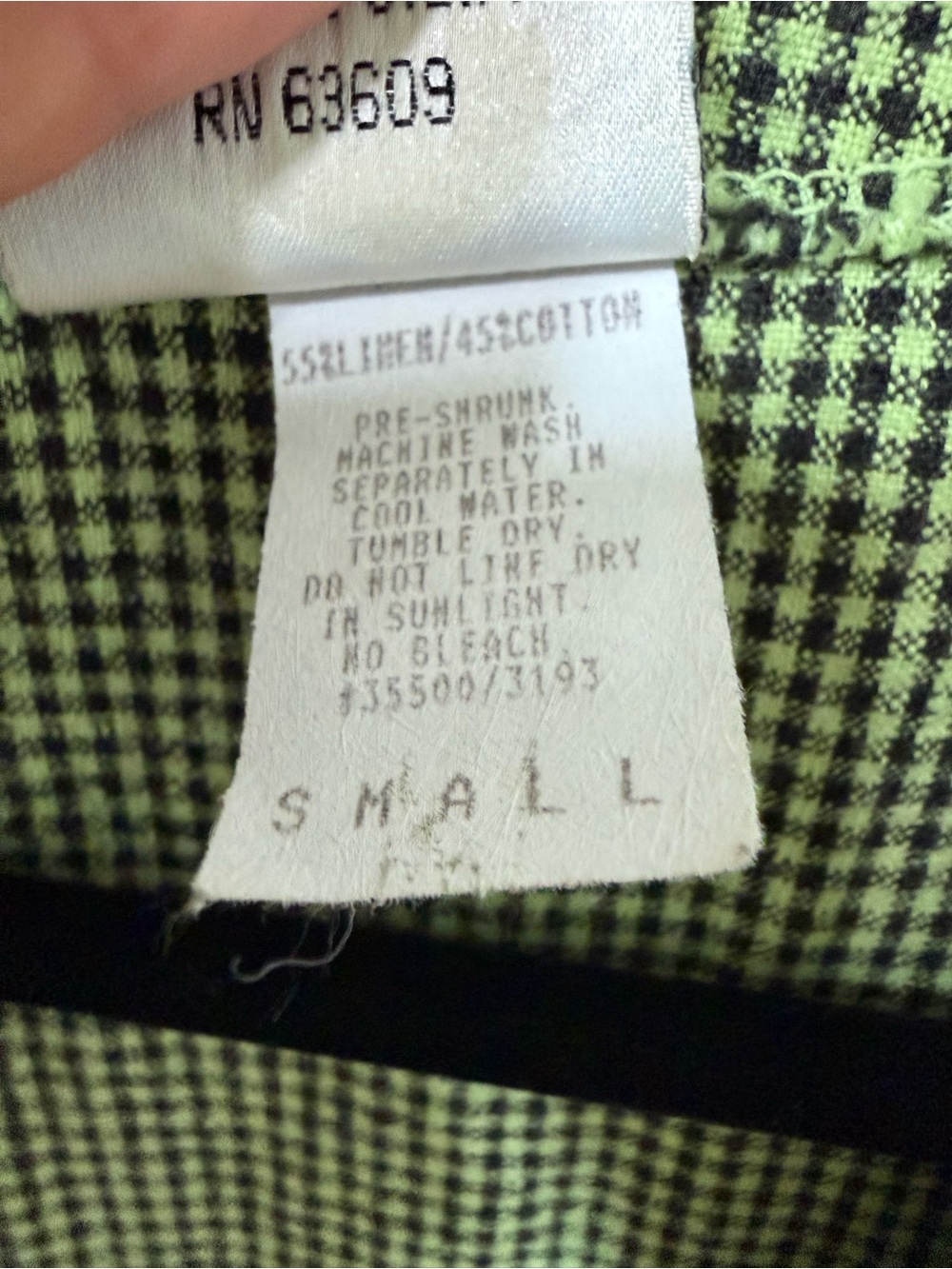 Mishi Zip-Front Checked Vest. - Picture 6 of 7
